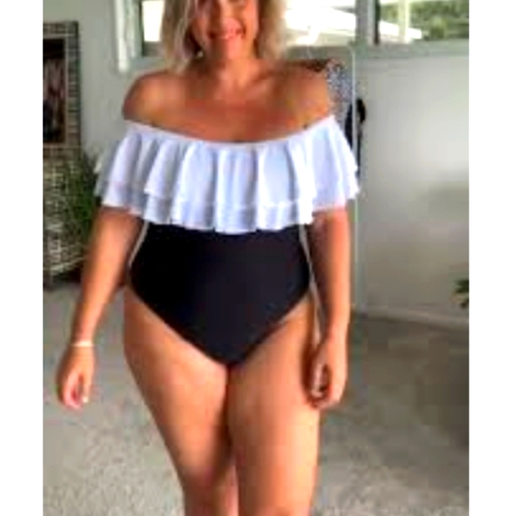 Infamous Swim Other - Ruffle Off-Shoulder One-Piece Swimsuit - Black/White